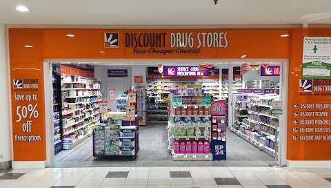 Photo: Waterford Plaza Discount Drug Store